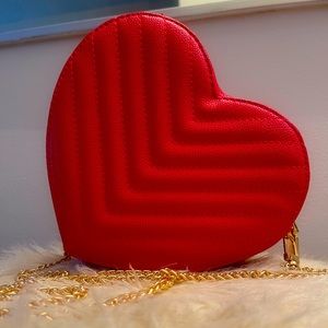 Heart shaped purse BRAND NEW